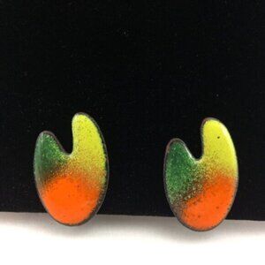 Vintage Enamel on Copper Screw Back Earrings Orange Yellow Green Palettes Damage